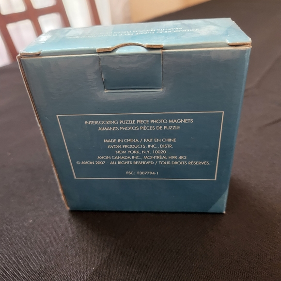 Avon Interlocking Puzzle Piece Photo Frame - Picture 2 of 4